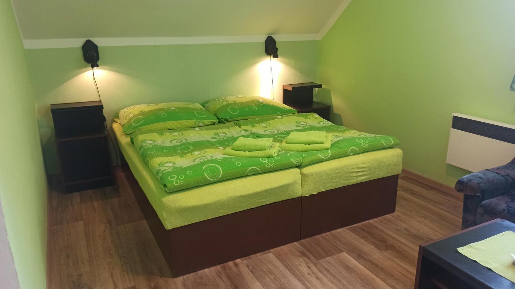 Penzion U Kostela Mláka Buitenkant foto