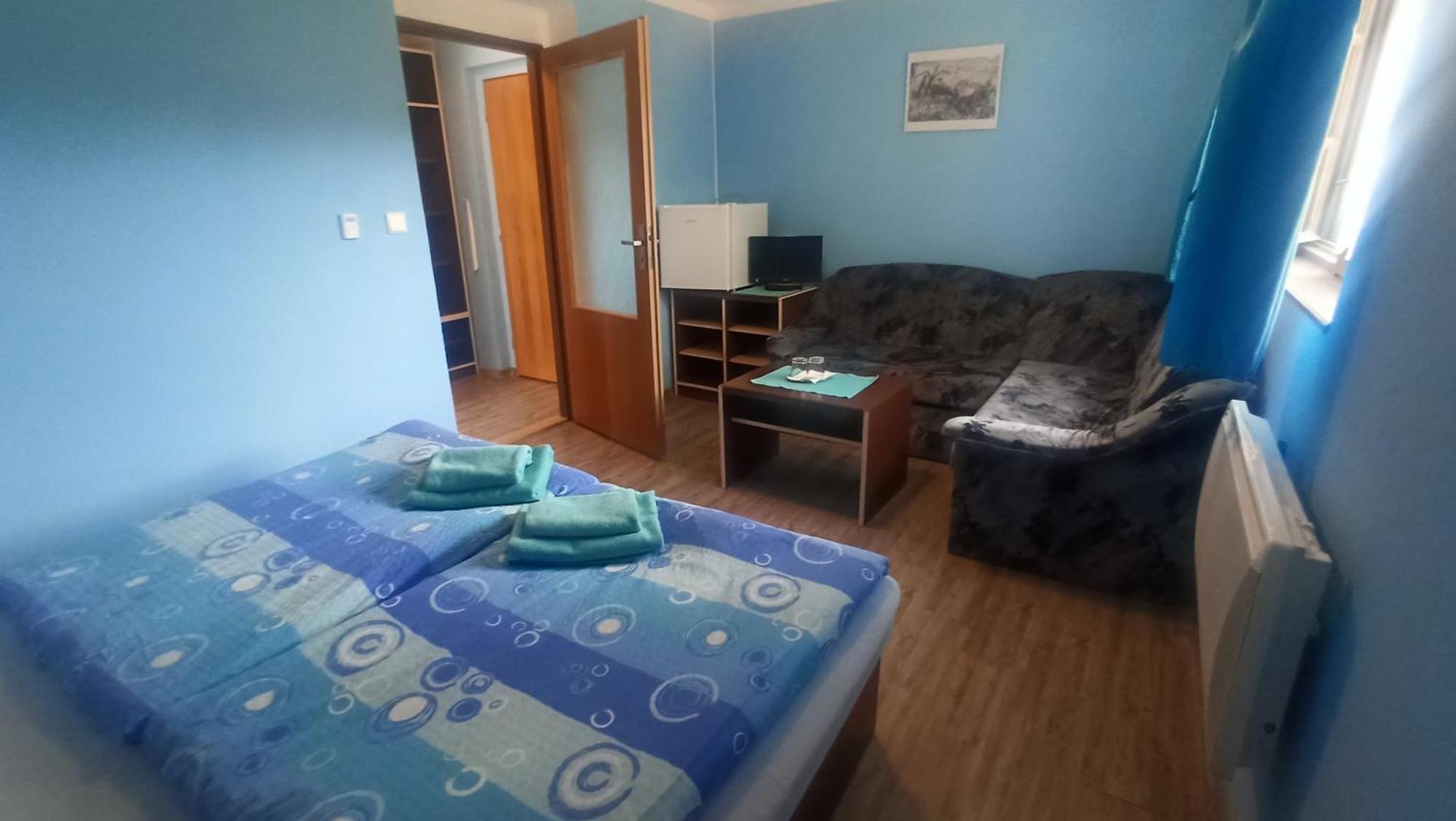 Penzion U Kostela Mláka Buitenkant foto